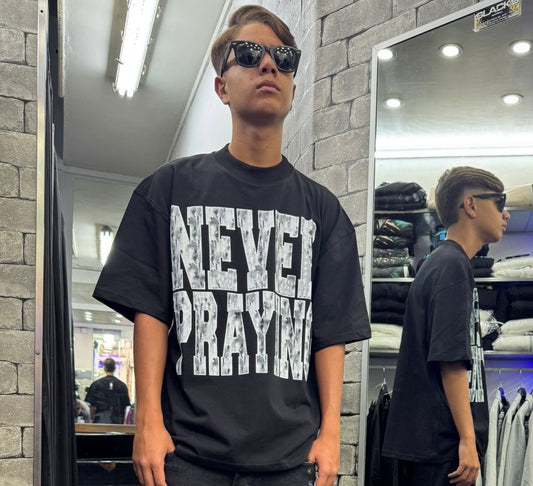 T-Shirt Never Prayng