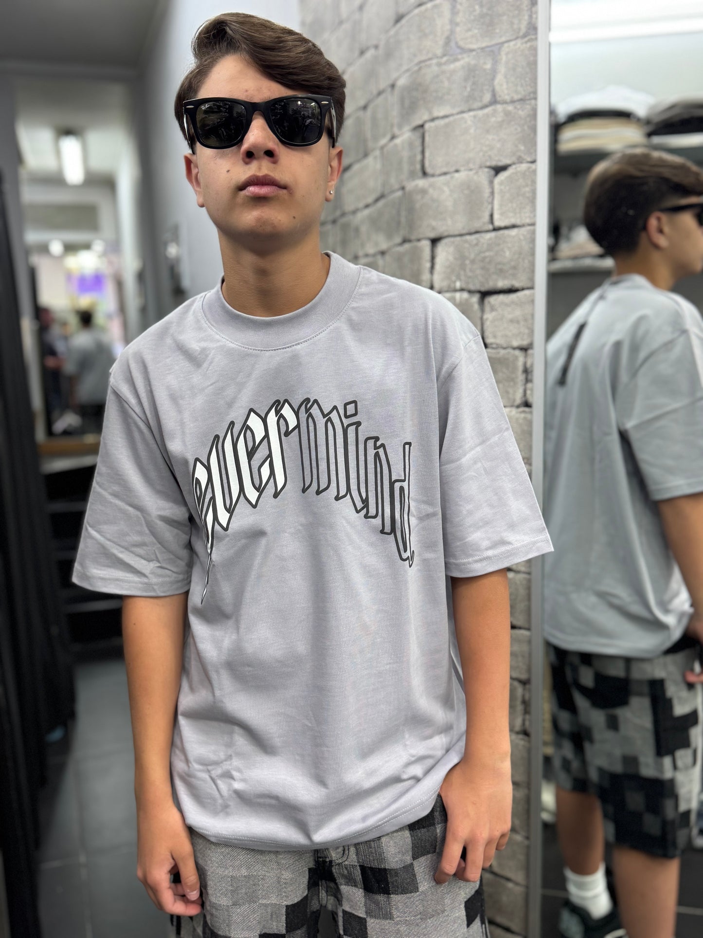 T-Shirt Never Mind