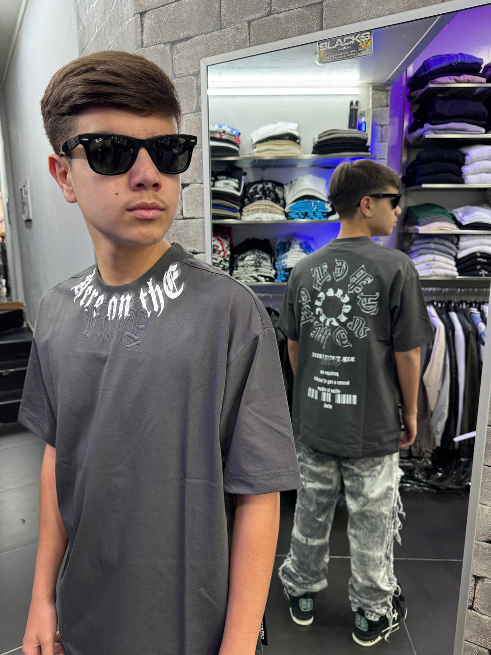 T-shirt ricamo