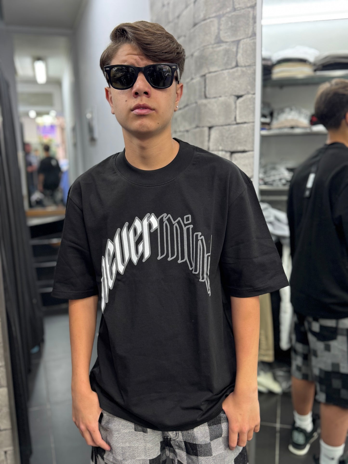 T-Shirt Never Mind